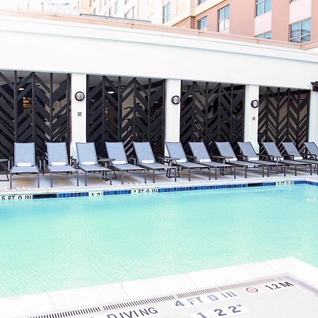 The Chifley Houston, Tapestry Collection By Hilton Hotel Bagian luar foto