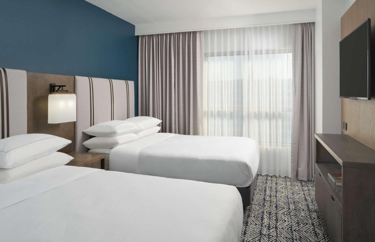 The Chifley Houston, Tapestry Collection By Hilton Hotel Bagian luar foto