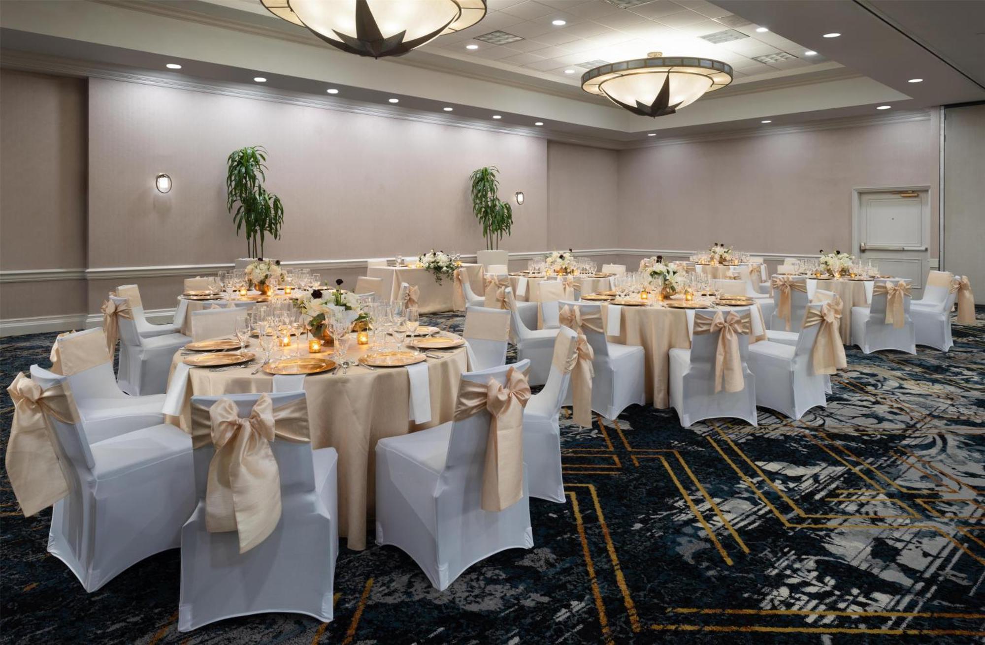 The Chifley Houston, Tapestry Collection By Hilton Hotel Bagian luar foto