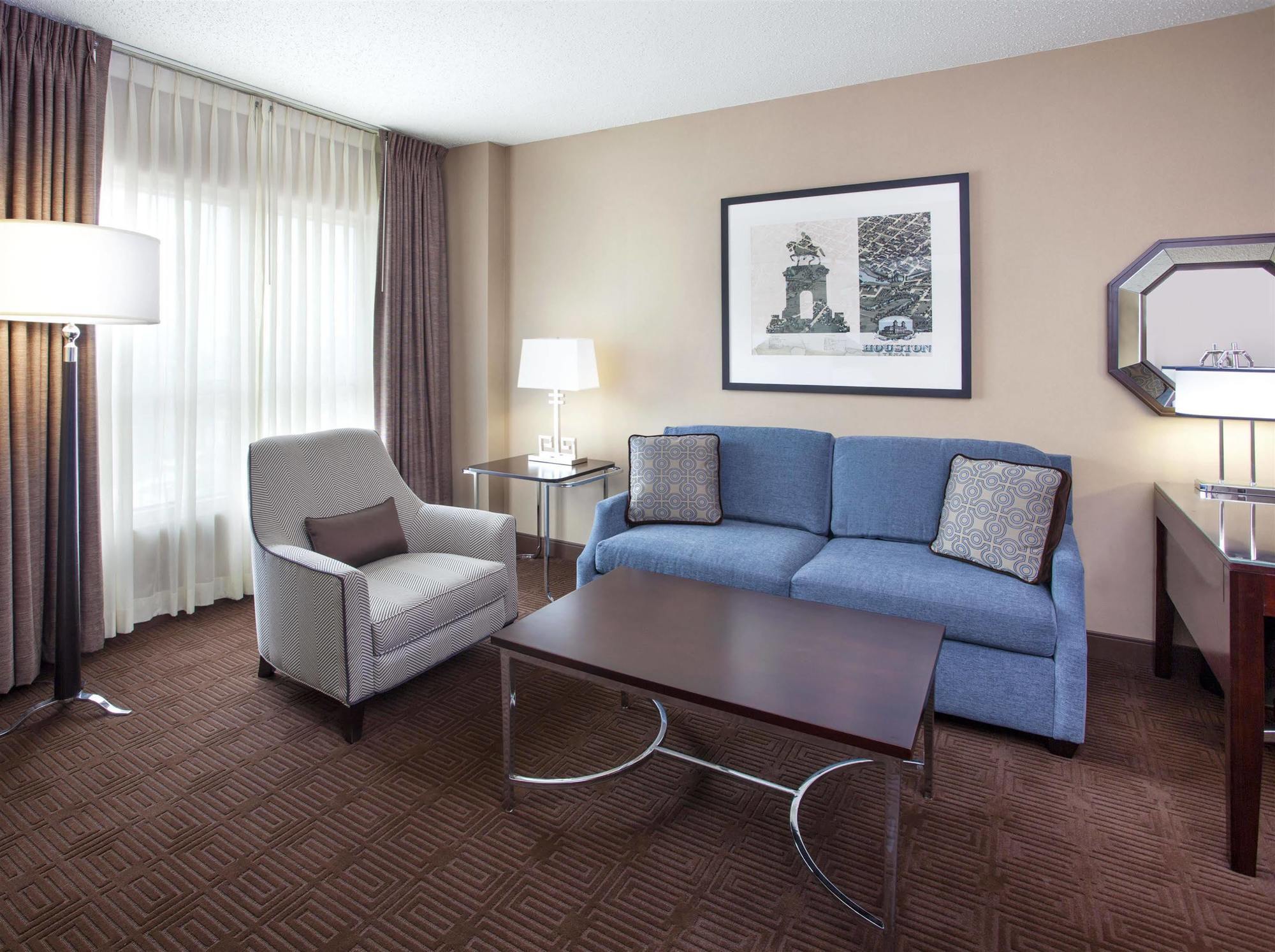 The Chifley Houston, Tapestry Collection By Hilton Hotel Bagian luar foto